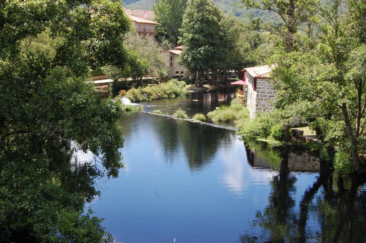 Casa De Las Flores Sober Ribeira Sacra Guest House Exterior photo